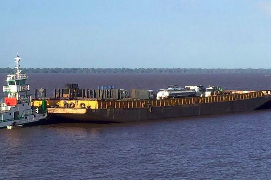 Transporte Decisivo: Sua Solução em Transporte Fluvial de Cargas na Amazônia!